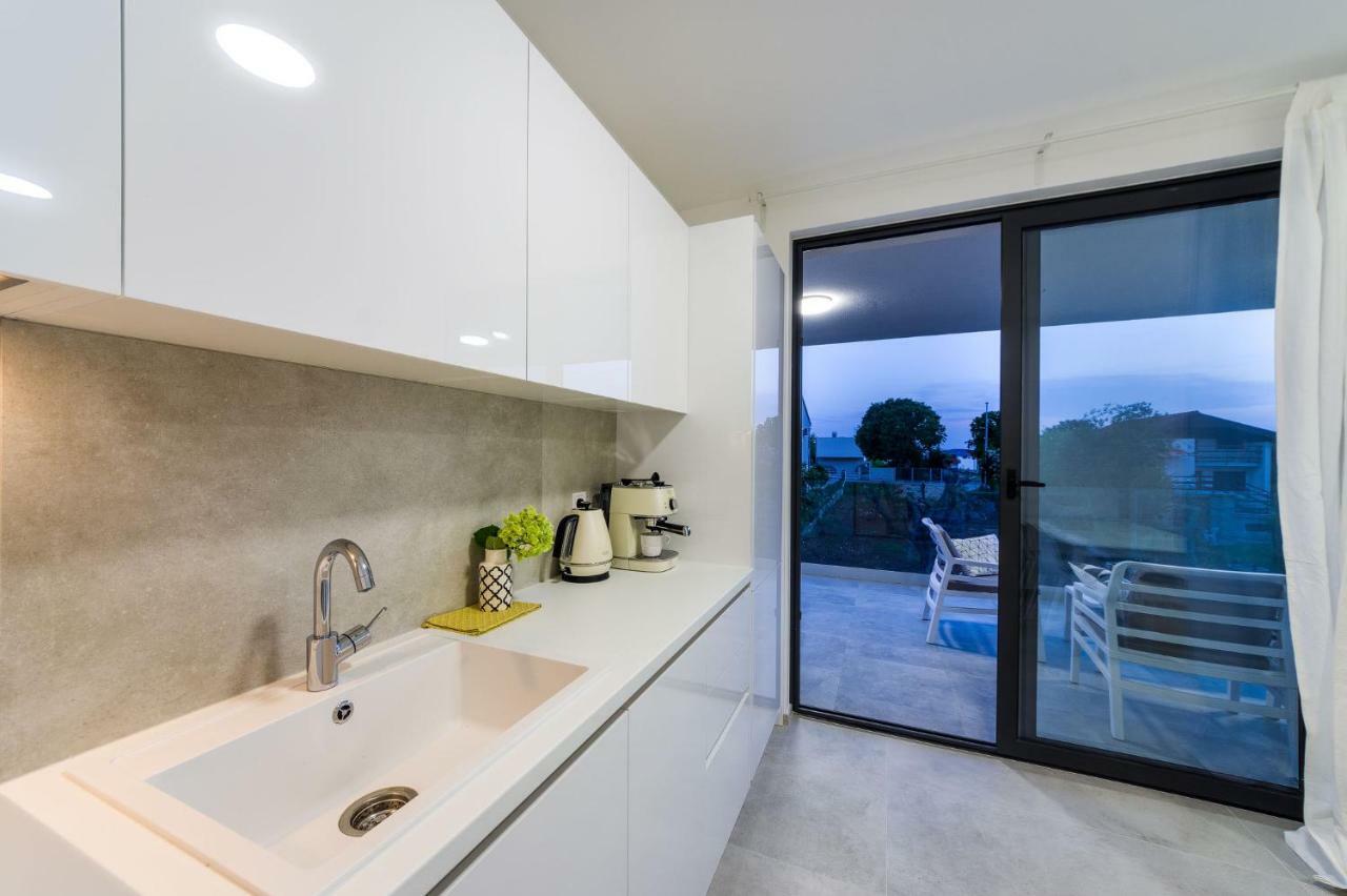 D. Marine Apartments Bibinje Luaran gambar